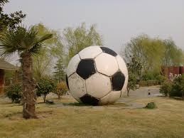 门将精彩救险，引领球队渡过危机